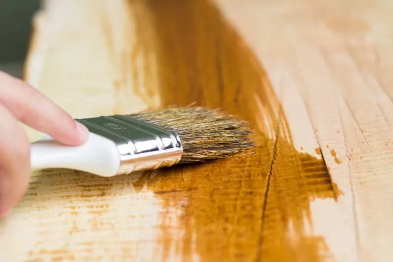 Varnishing & Polishing